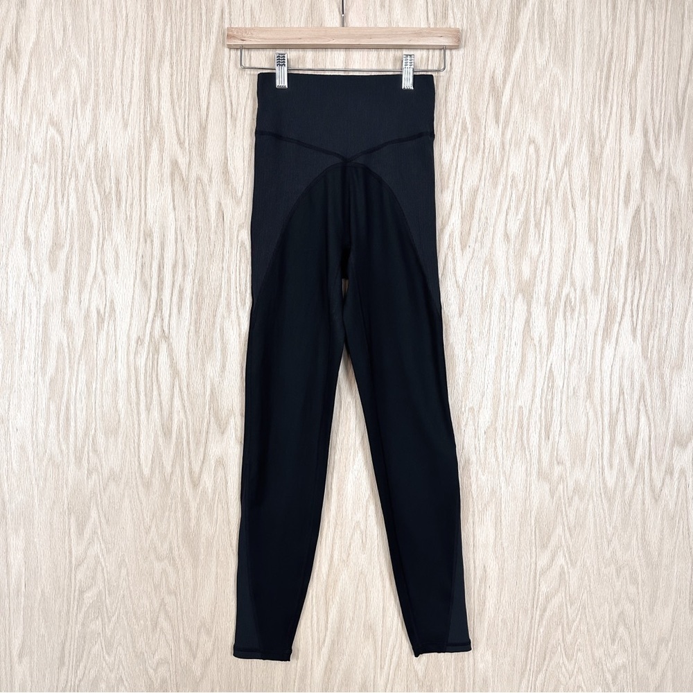 Offline by Aerie Goals Black Ribbed High Waisted 7/8 Leggings